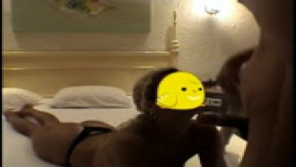 Comendo e filmando a namorada loira puta em sexo amador